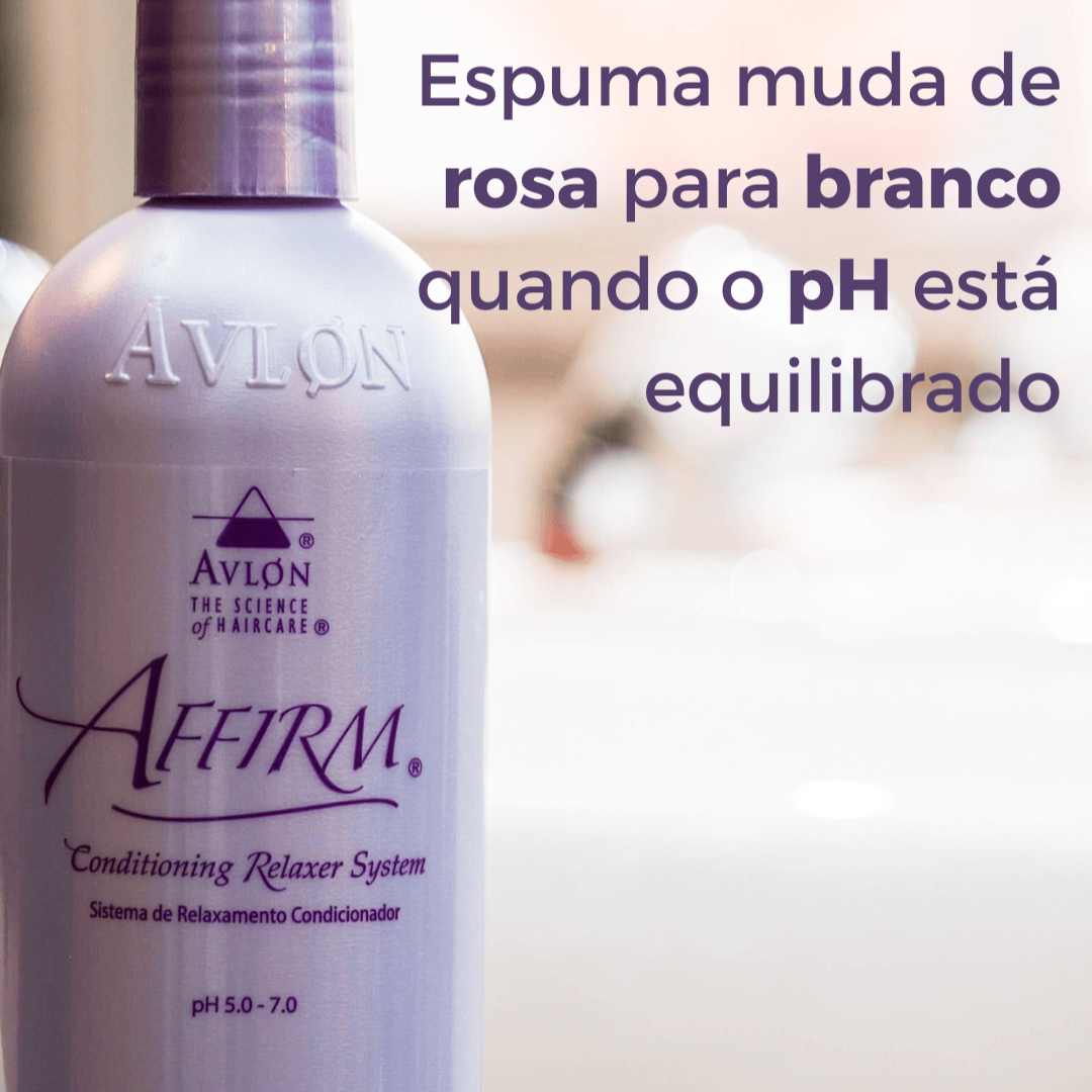 Shampoo neutralizante com pH balanceado que normaliza cabelos após alisamento e relaxamento, com indicador de pH para neutralização completa. Reduz porosidade, controla frizz, hidrata com extratos botânicos e preserva cachos naturais. Versão 950ml disponível.