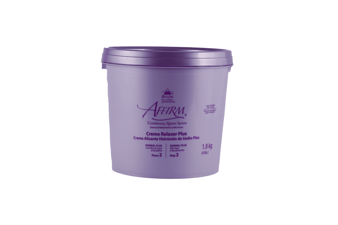  Creme alisante fórmula especialmente desenvolvida para o Cabelo Brasileiro muito resistente. Com ação média de 20 minutos, oferece máximo poder de alisamento e condicionamento em cabelos de espessura média.