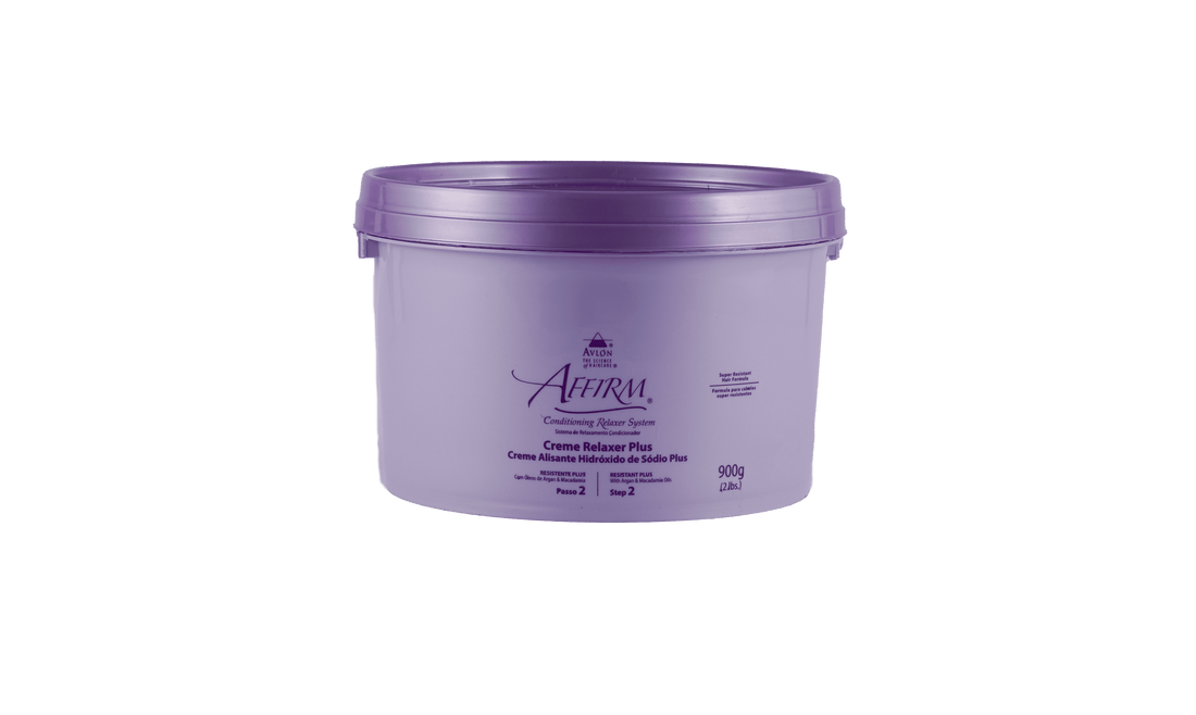 Creme alisante fórmula especialmente desenvolvida para o Cabelo Brasileiro muito resistente. Com ação entre 25 e 30 minutos, oferece máximo poder de alisamento e condicionamento em cabelos naturais, grossos ou resistentes.