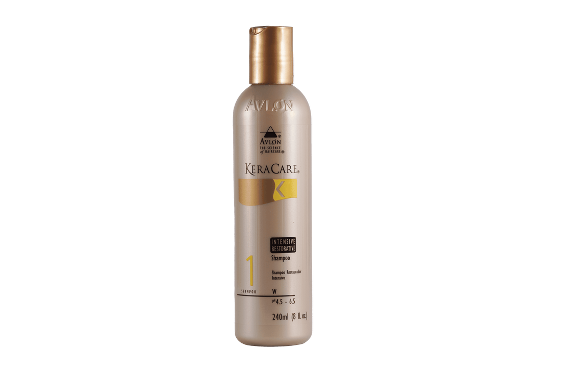 Shampoo restaurador que devolve força, leveza e equilíbrio nutritivo aos fios. Enriquecido com extratos botânicos e aminoácidos, recupera a maciez e o brilho, facilitando a escovação. Produto liberado.