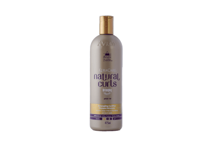 O Shampoo Natural Curls CurlPoo oferece uma limpeza suave que preserva os nutrientes naturais dos fios, ideal para cabelos cacheados e crespos. Sua fórmula remove resíduos e acúmulo de produtos sem agredir, reduz a porosidade e facilita o desembaraço, proporcionando maciez e brilho aos cabelos.