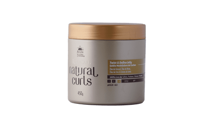 Gelatina ativadora de cachos com definição natural, brilho e fixação sem resíduos. Ideal para fitagem, twists, tranças e outras técnicas de estilização.
Livre de sulfatos, parabenos, silicones e petrolatos.
Com óleos de girassol, rícino, coco e extrato de limão.